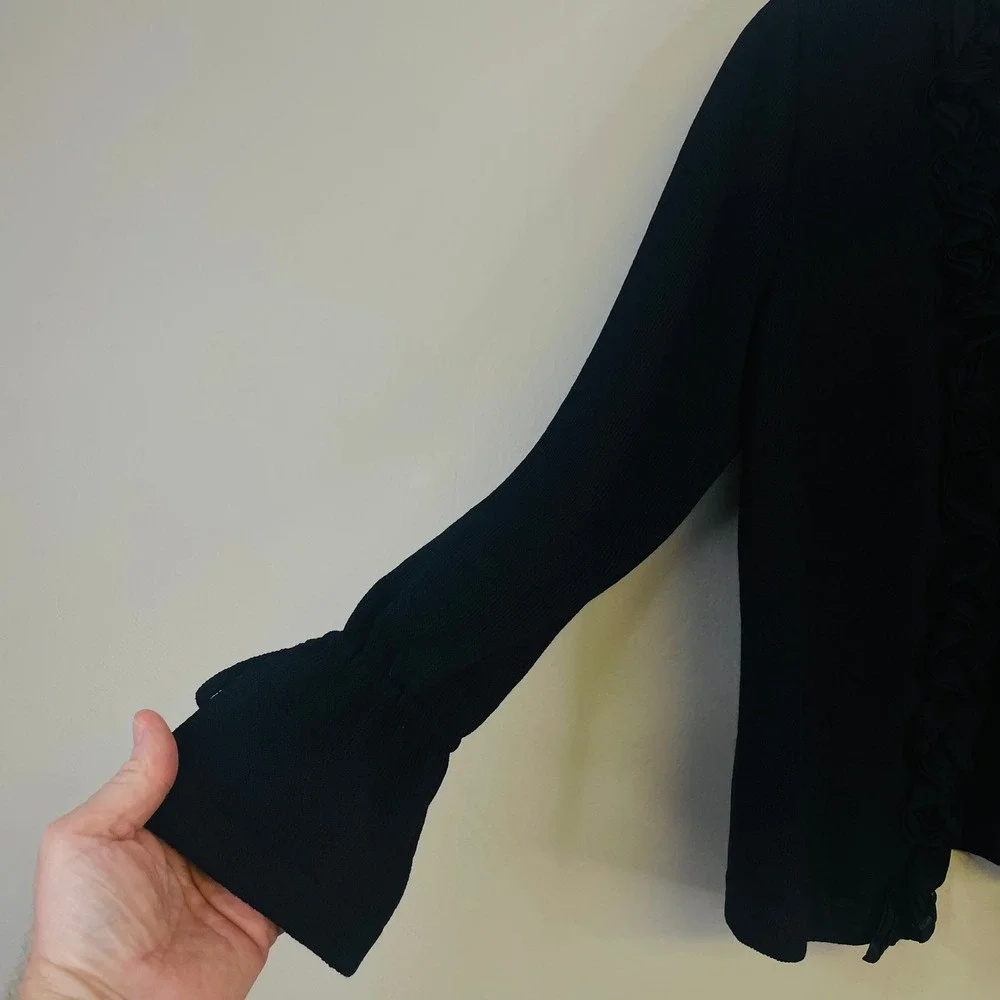 St.John Essentials Ruffled SilkRich Santana Knit Cardigan 6 Black Jacket Luxury